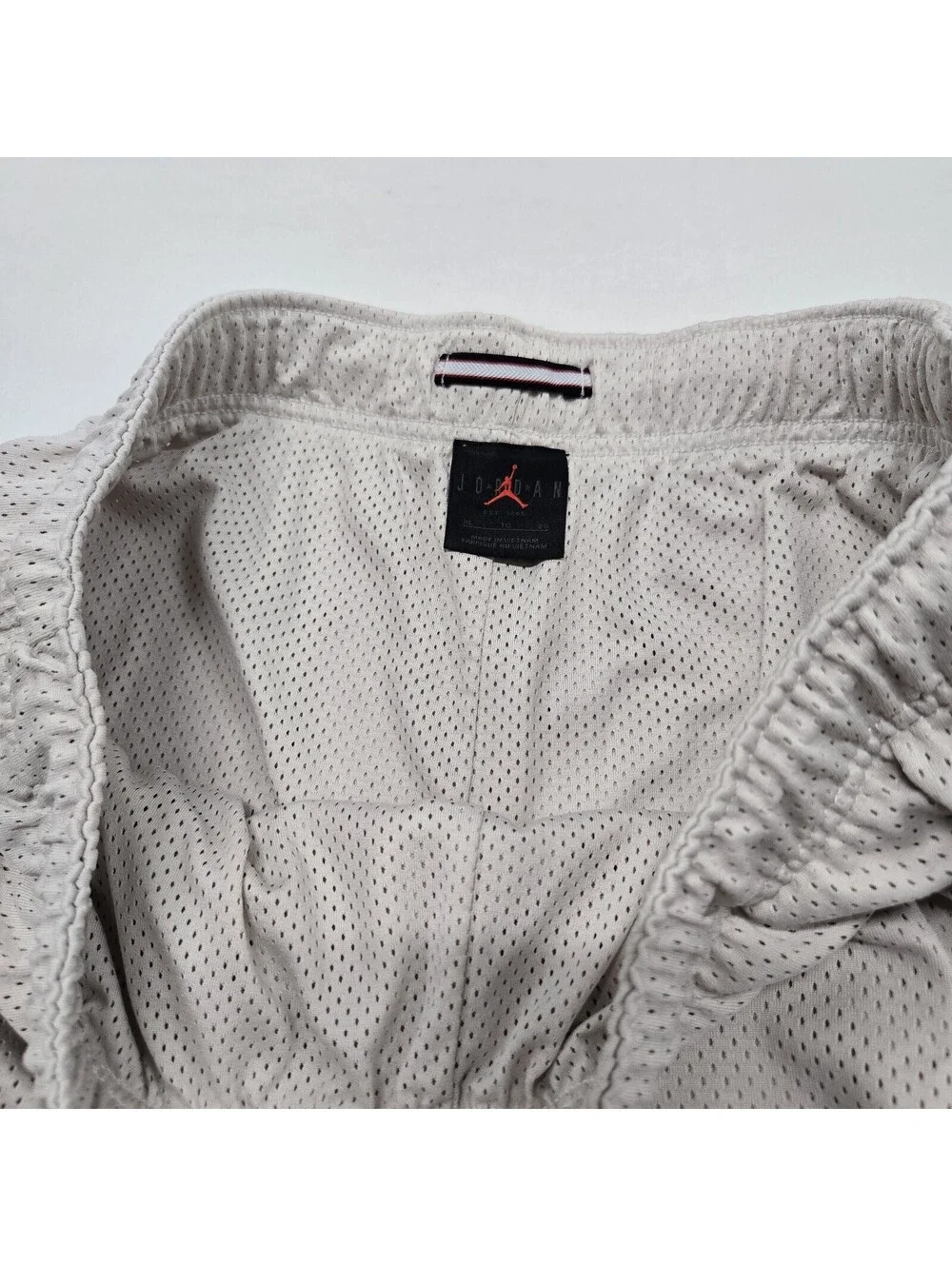 EUC Men's XL Nike Air Jordan Essentials Flight Collection Mesh Shorts DH9048-104